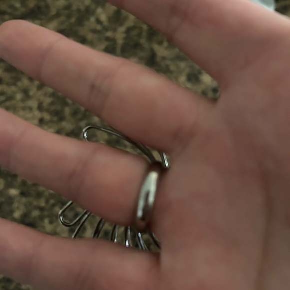 Women’s silver ring - Picture 3 of 4